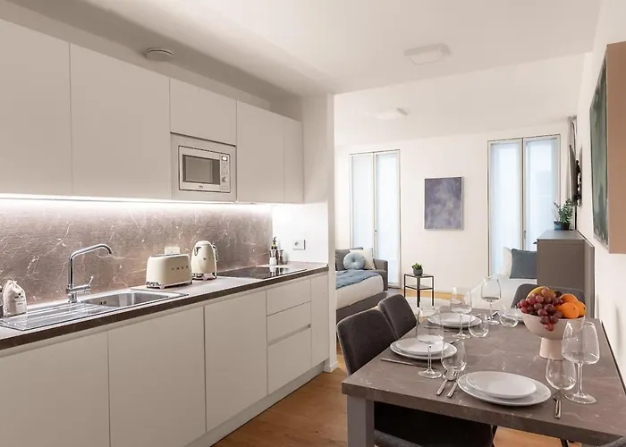 The Golden Duo Two Luxury Units In One Building By Aura Luxury Collection * Комо